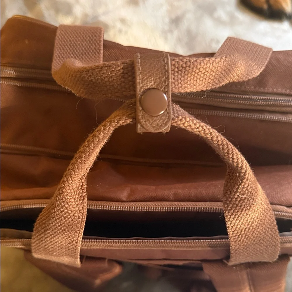 Beis expandable backpack in Maple - Picture 6 of 8